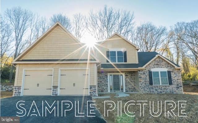 1004 Antonio Dr unit 46, Reading, PA 19605 - photo 1