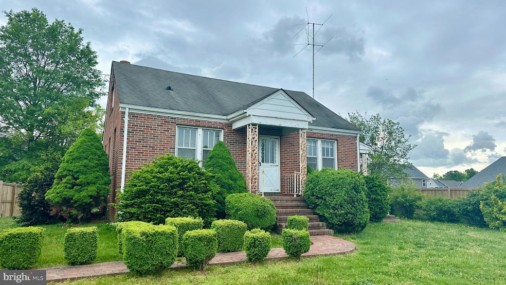 Under Contract $275,000