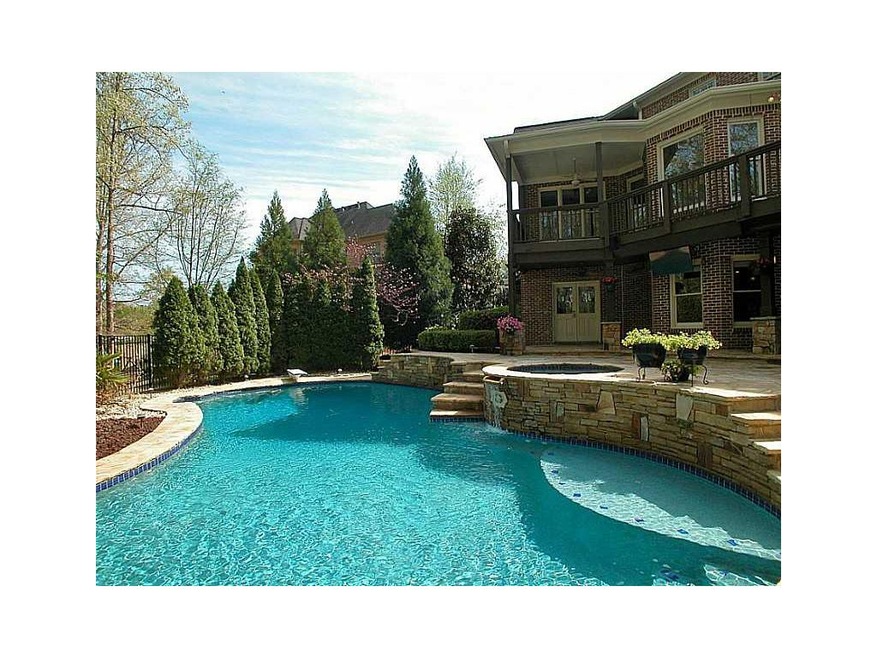 Swimming Pool/Hot Tub/Sauna. Welcome to your own p