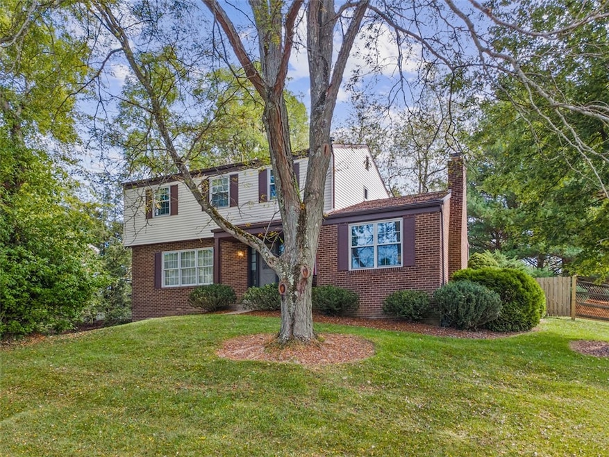 5168 Elm Dr, Gibsonia, PA 15044 - photo 1