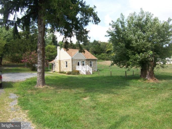 2777 Stonewall Jackson Hwy, Bentonville, VA 22610 - photo 1