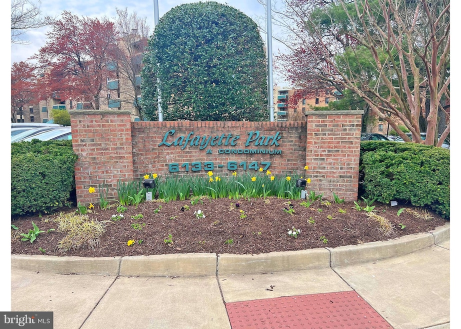 6145 Leesburg Pike unit 404, Falls Church, VA 22041 - photo 1