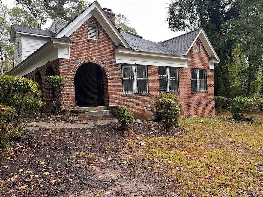 2312 Ben Hill Rd SW, Atlanta, GA 30311 - photo 1