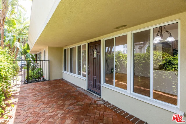 14934 Dickens St unit 3, Sherman Oaks, CA 91403 - photo 1