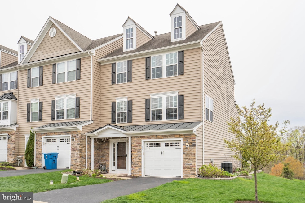 250 Tall Trees Cir, Downingtown, PA 19335 - photo 1