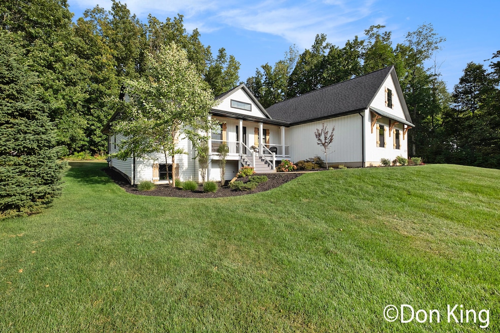 2574 Knapp St NE, Grand Rapids, MI 49505 - photo 1