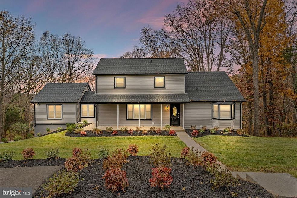 417 Overlook Dr, Front Royal, VA 22630 - photo 1