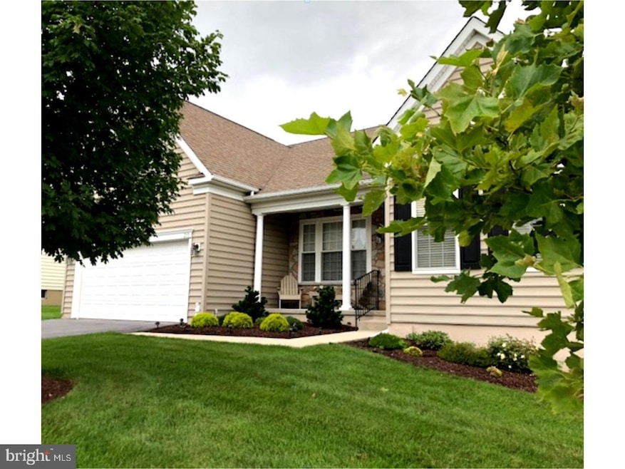 215 Cog Hill Dr, Honey Brook, PA 19344 - photo 1