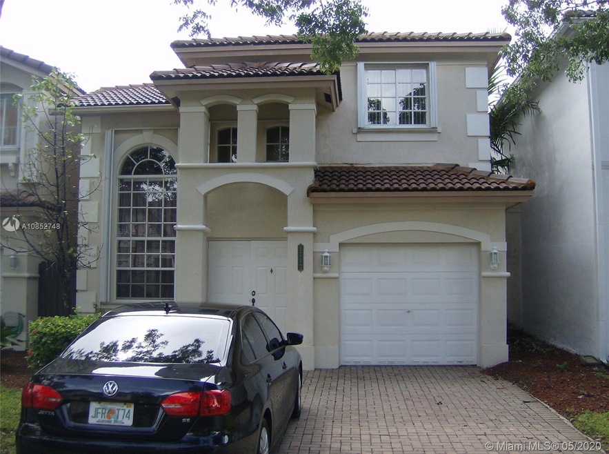 6713 NW 107th Place, Doral, FL 33178 - photo 1