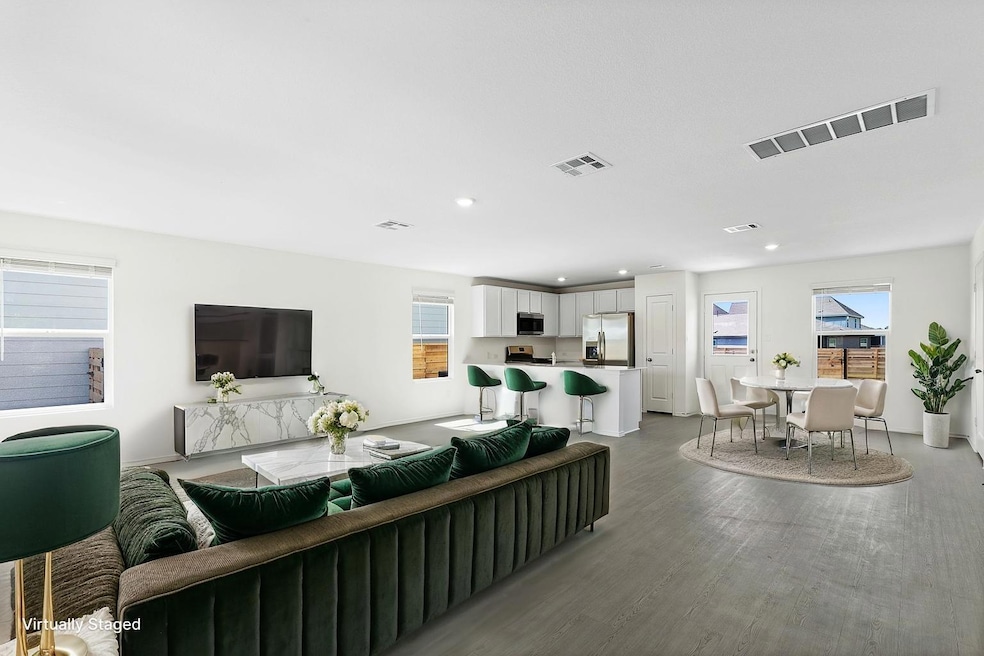 331 Bugbee, Kyle, TX 78640 - photo 1