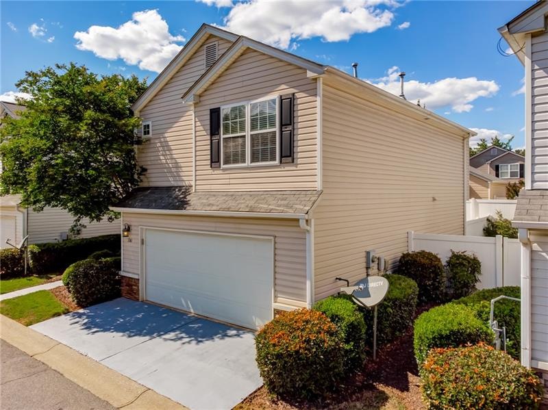 330 W Oaks Trail, Woodstock, GA 30188 - photo 1