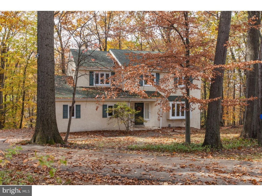 2 Stonehill Ln, Paoli, PA 19301 - photo 1