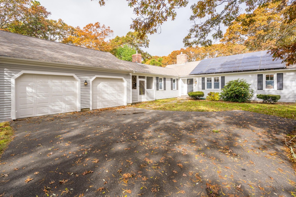 L-shaped renovated Ranch