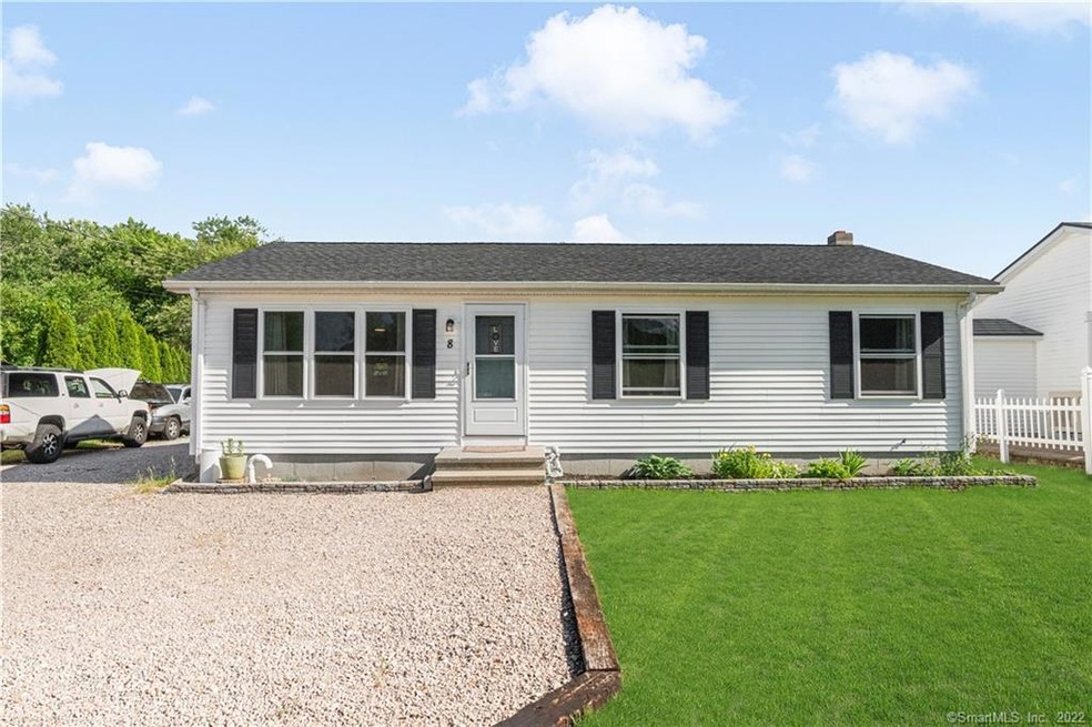 8 W Arch St unit 8, Pawcatuck, CT 06379 - photo 1