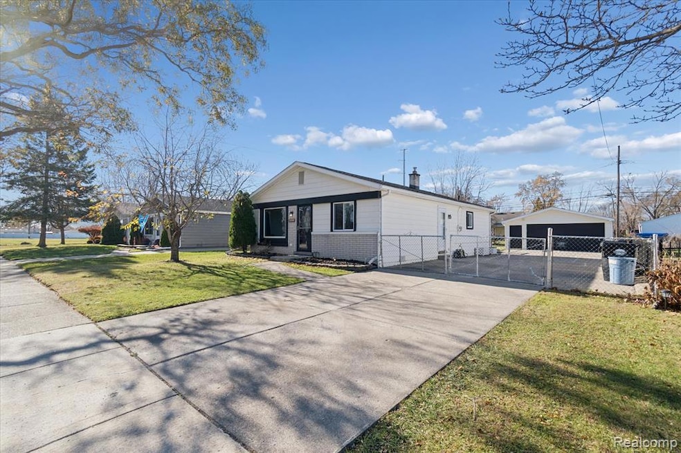 Under Contract $200,000