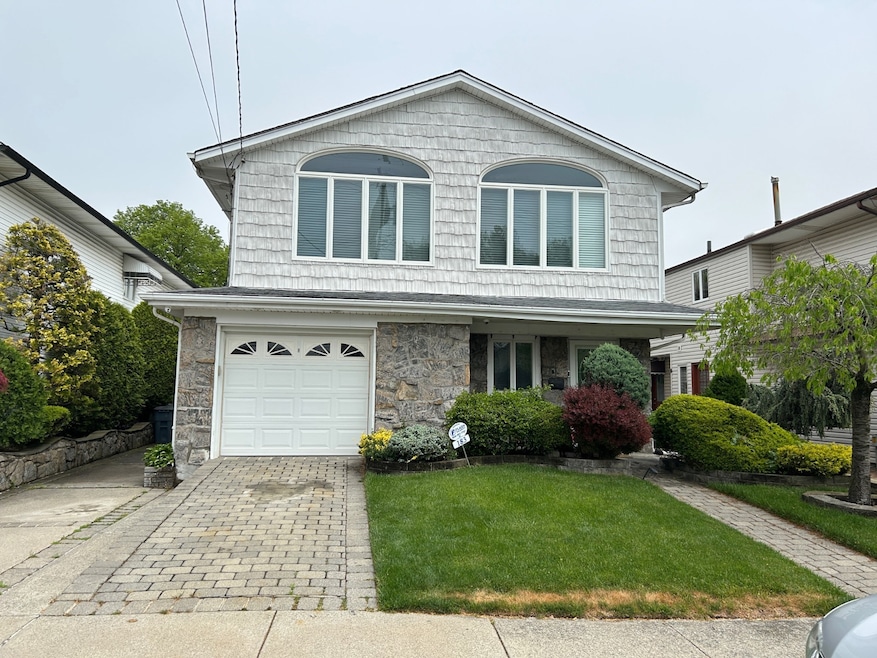 183 Merrill Ave, Staten Island, NY 10314 - photo 1