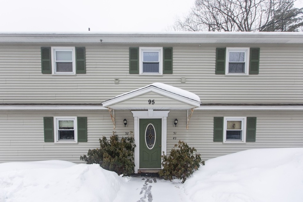 95 Center Depot Rd unit 52, Charlton, MA 01507 - photo 1