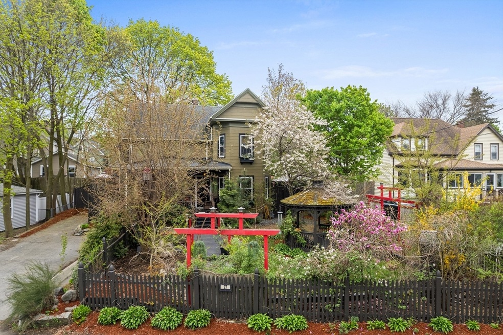 27 Nahant St, Wakefield, MA 01880 - photo 1