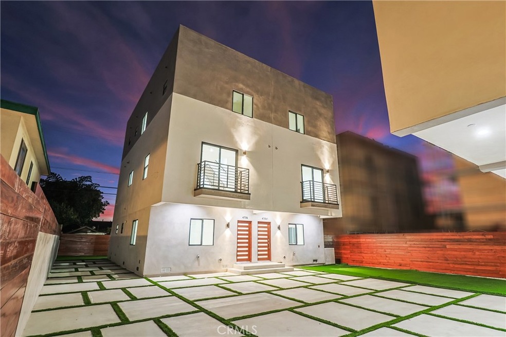 4706 W 17th St, Los Angeles, CA 90019 - photo 1