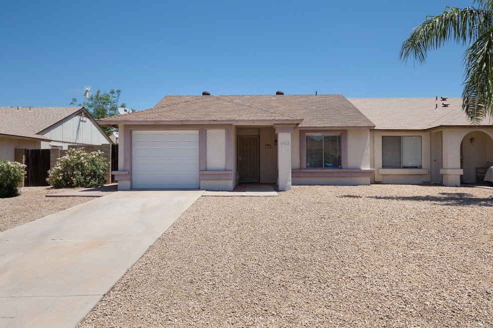 1762_E_Grandview_Rd_01