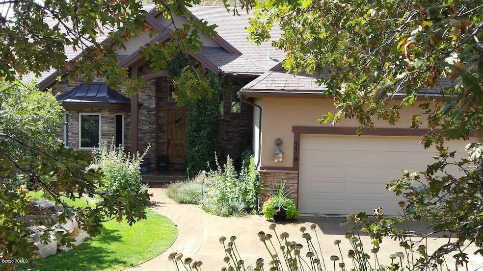 Listing_376195_Photo_1