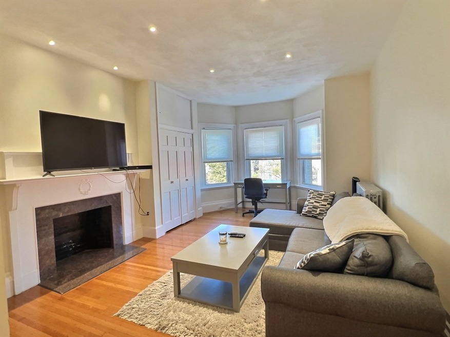 23 Garrison Rd unit 2R, Brookline, MA 02445 - photo 1