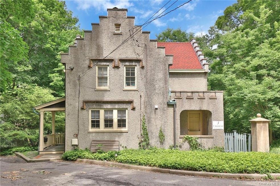 5 W Sunnyside Ln, Irvington, NY 10533 - photo 1