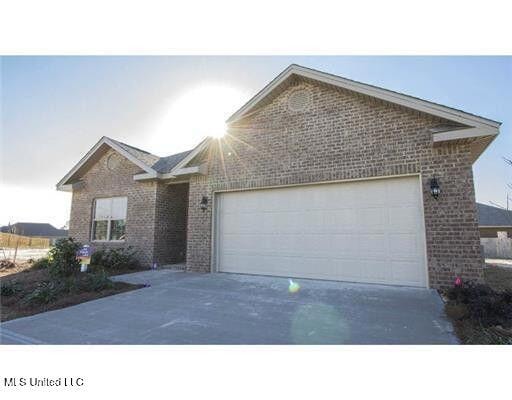 14153 Anandale Cir, Gulfport, MS 39503 - photo 1