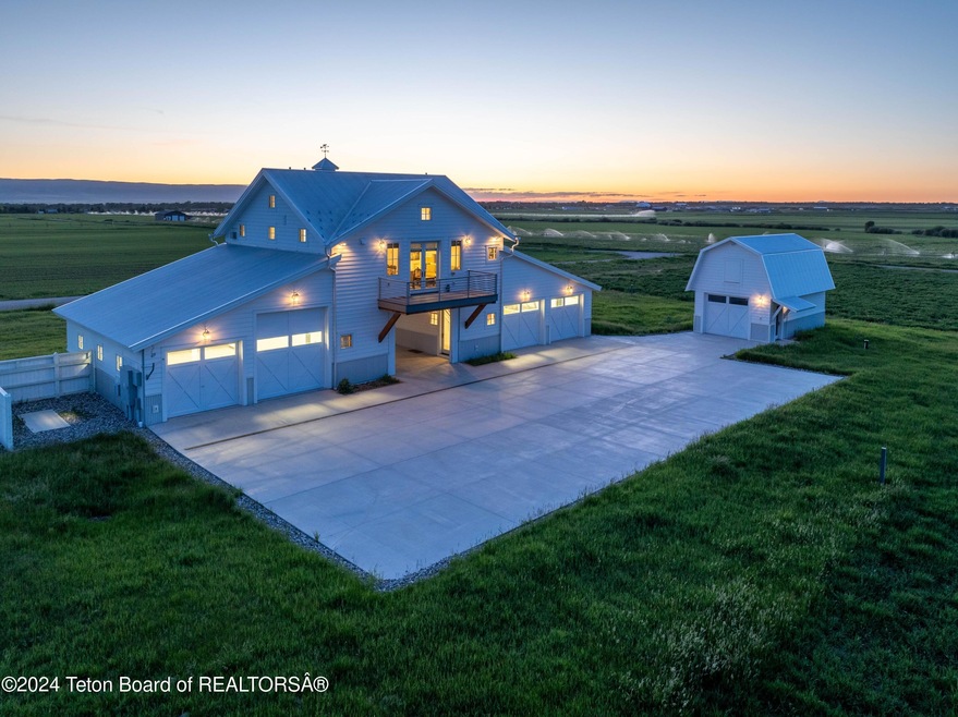 1 Home Garages and Outbuilding