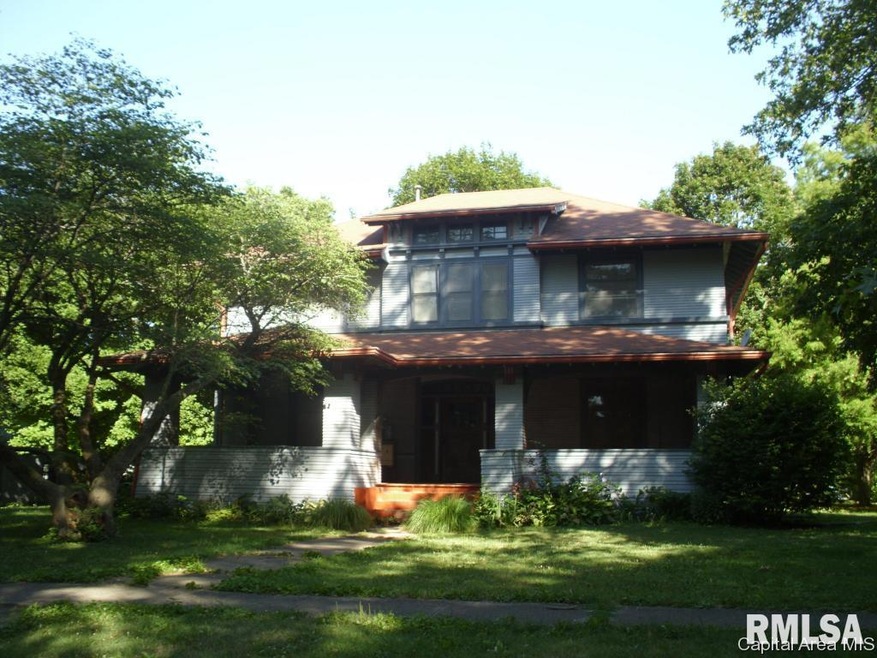 401 S Cass St, Virginia, IL 62691 - photo 1