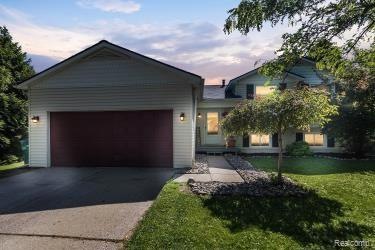 839 DEVONSHIRE EVENING