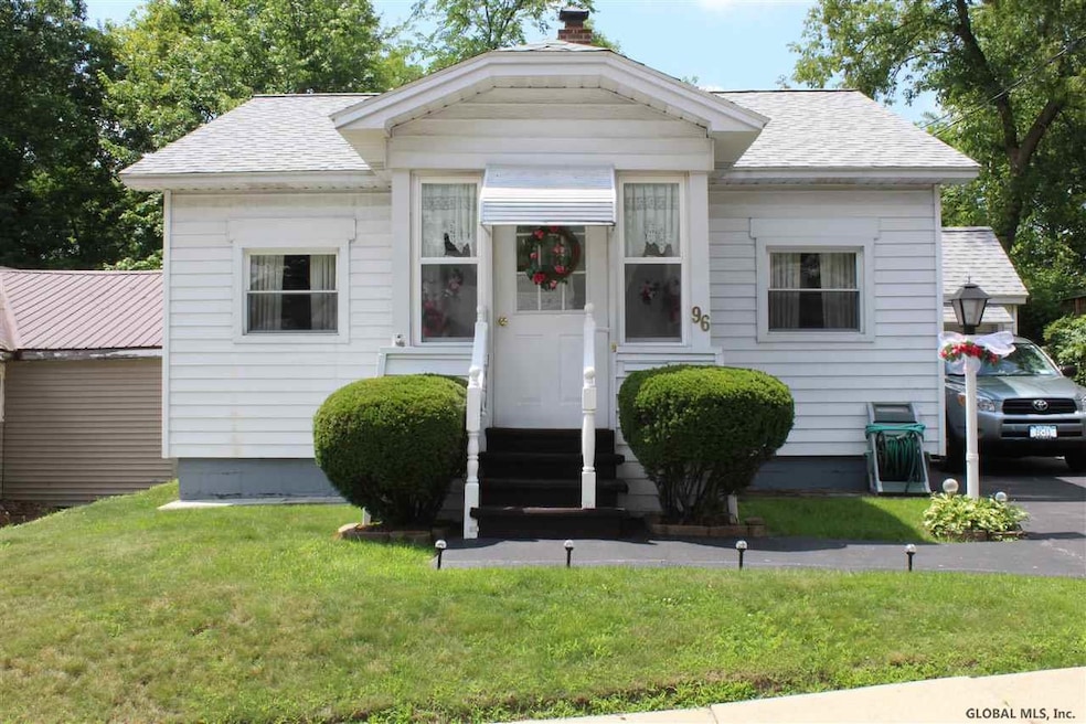 96 Park St, Gloversville, NY 12078 - photo 1
