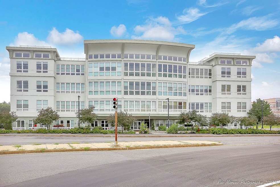 10 Ocean Ave unit 308, Revere, MA 02151 - photo 1