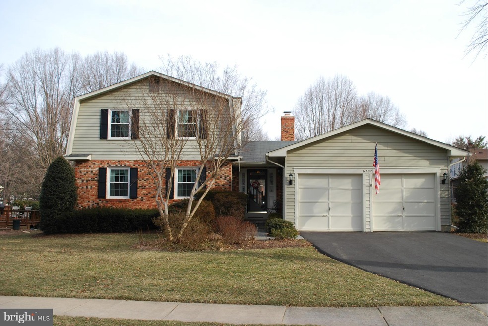 6207 Wilmington Dr, Burke, VA 22015 - photo 1