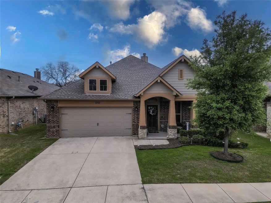 2520 Sanders Ct, Bedford, TX 76021 - photo 1