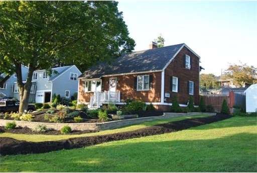 70 Meadow Rd, Portsmouth, NH 03801 - photo 1