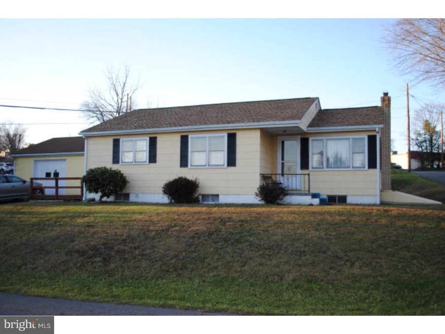 1 Gary Rd, Tamaqua, PA 18252 - photo 1