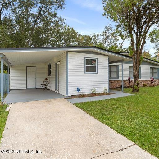 6856 Tom Thumb Dr, Jacksonville, FL 32210 - photo 1