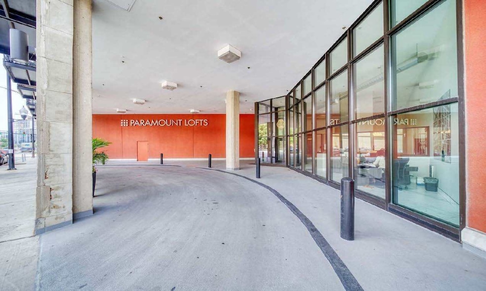 1645 W Ogden Ave unit 607, Chicago, IL 60612 - photo 1