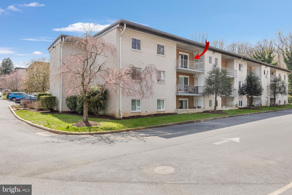 Rockford Tower Condominiums unit F025, Wilmington, DE 19806 - photo 1