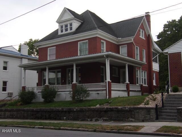 114 N Spring St, Everett, PA 15537 - photo 1