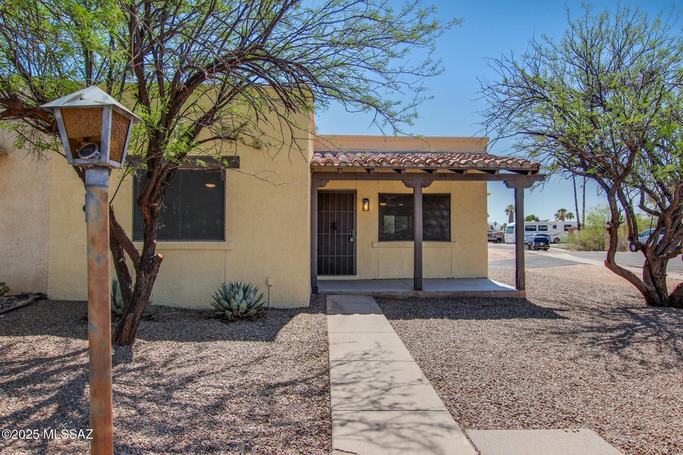 2761 S Brandywine Ln, Tucson, AZ 85730 - photo 1
