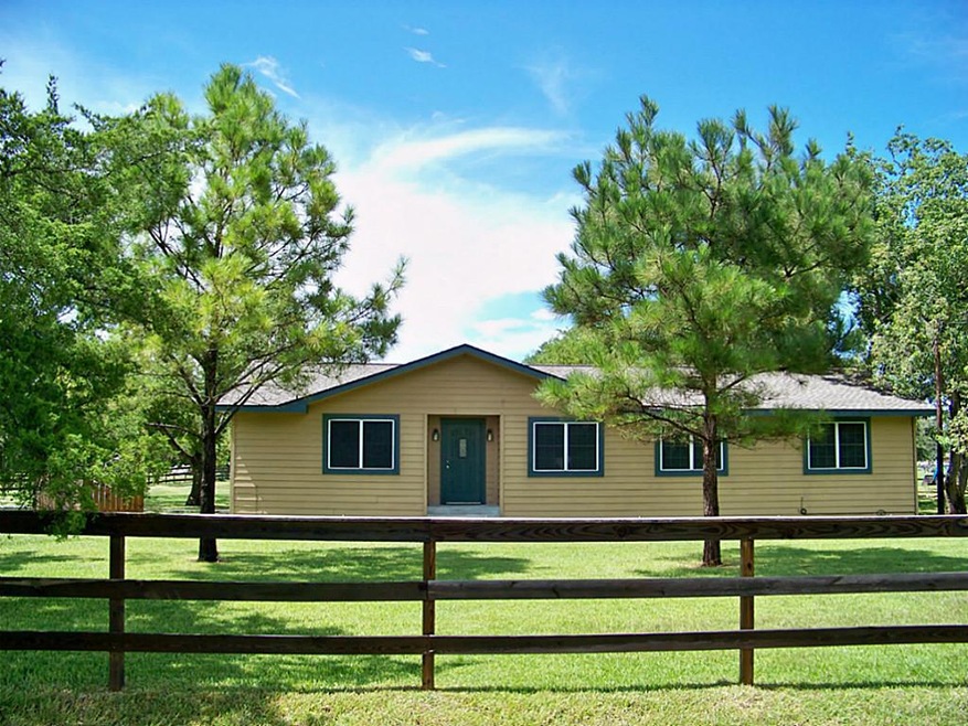 2130 County Road 163, Alvin, TX 77511 - photo 1