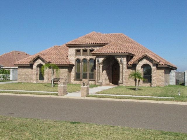 2307 W Jordan Dr, Edinburg, TX 78539 - photo 1
