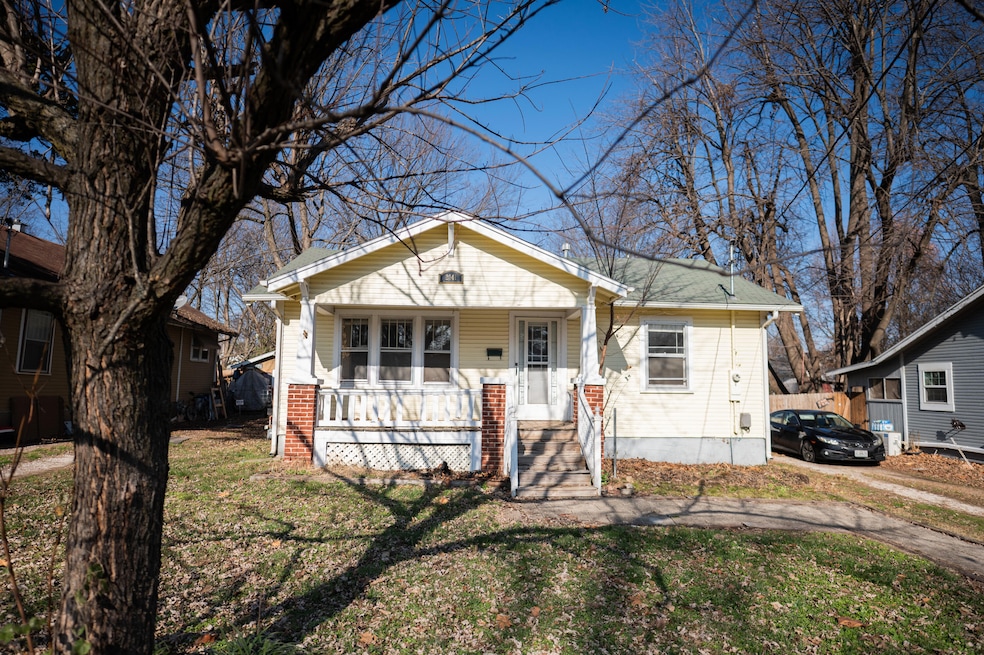 2041 W Elm St, Springfield, MO 65806 - photo 1