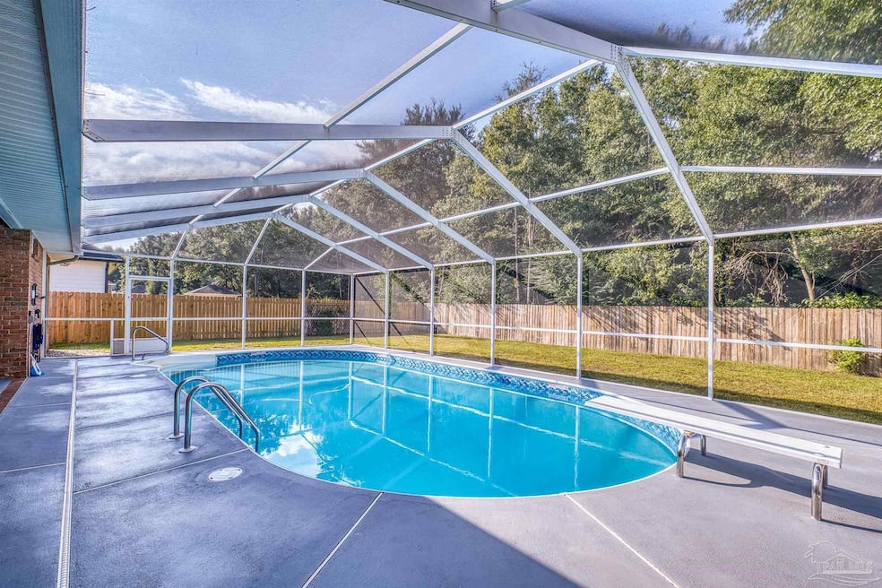 Under Contract $470,000