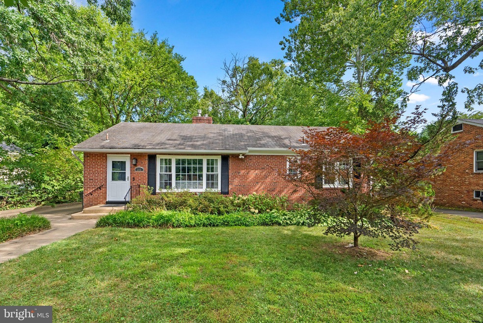 305 S West St, Falls Church, VA 22046 - photo 1