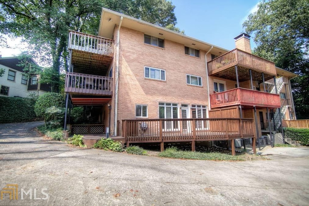 Pine Ridge condo