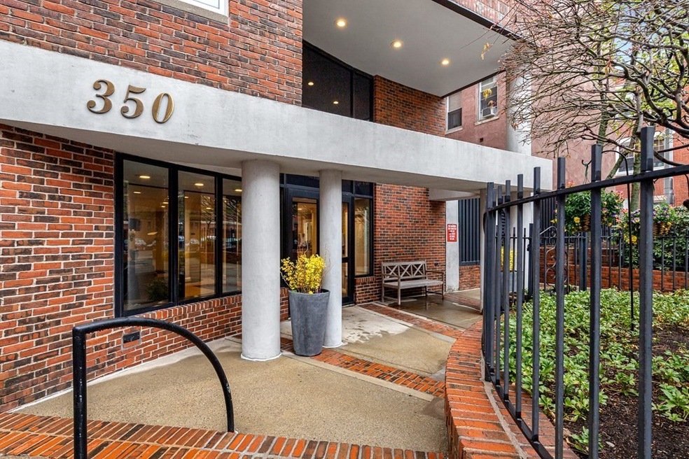 350 North St unit 403, Boston, MA 02113 - photo 1
