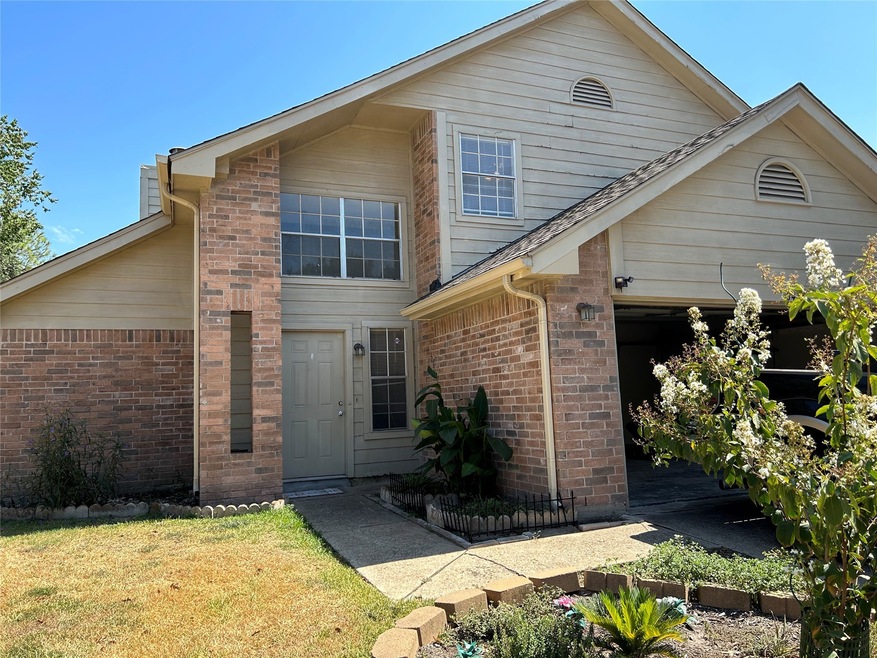 8446 Lake Crystal Dr, Houston, TX 77095 - photo 1